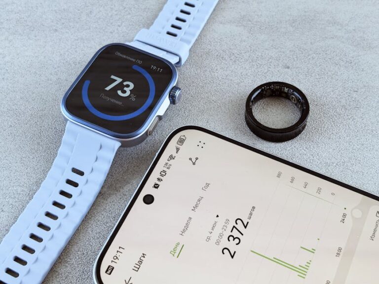 Smartwatch Battery Reality Check: hidden settings display that improve battery life on a smartwatch at home